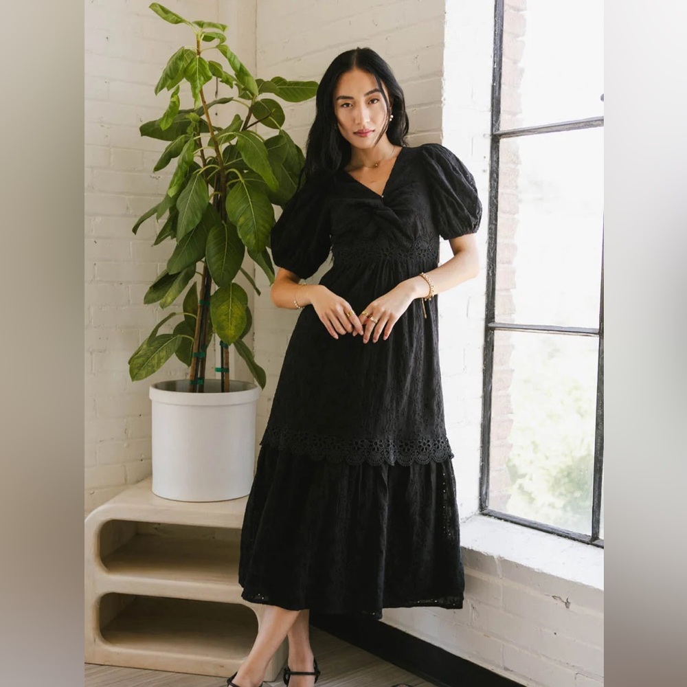 Bohme Cole Eyelet Lace Midi Dress Sz M NWT
